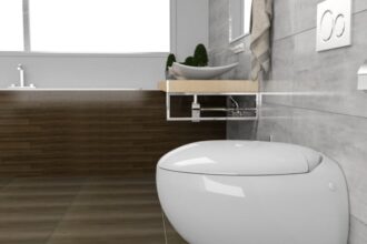 WC suspendu offrant confort et aisance pour tous les utilisateurs