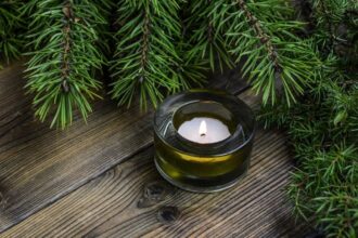 Bougies parfumées créant une ambiance chaleureuse et apaisante
