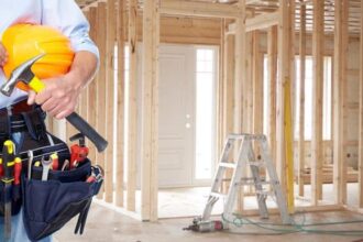 Travaux de gros œuvre sur un chantier de construction