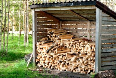 Confier le rangement de son bois à des spécialistes les avantages