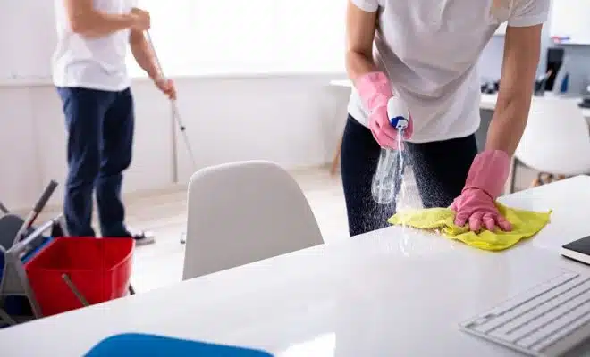 Les avantages de faire appel à une entreprise professionnelle pour nettoyer votre façade