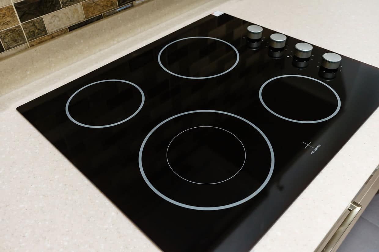 Tout savoir sur les vitres vitrocéramiques