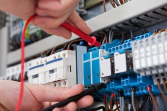 Mise aux normes électriques lors d'une rénovation de maison