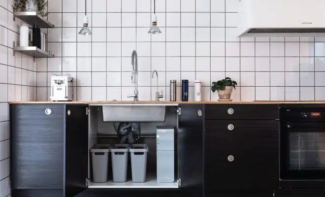 Cuisine, salle de bains : choisir la bonne poubelle