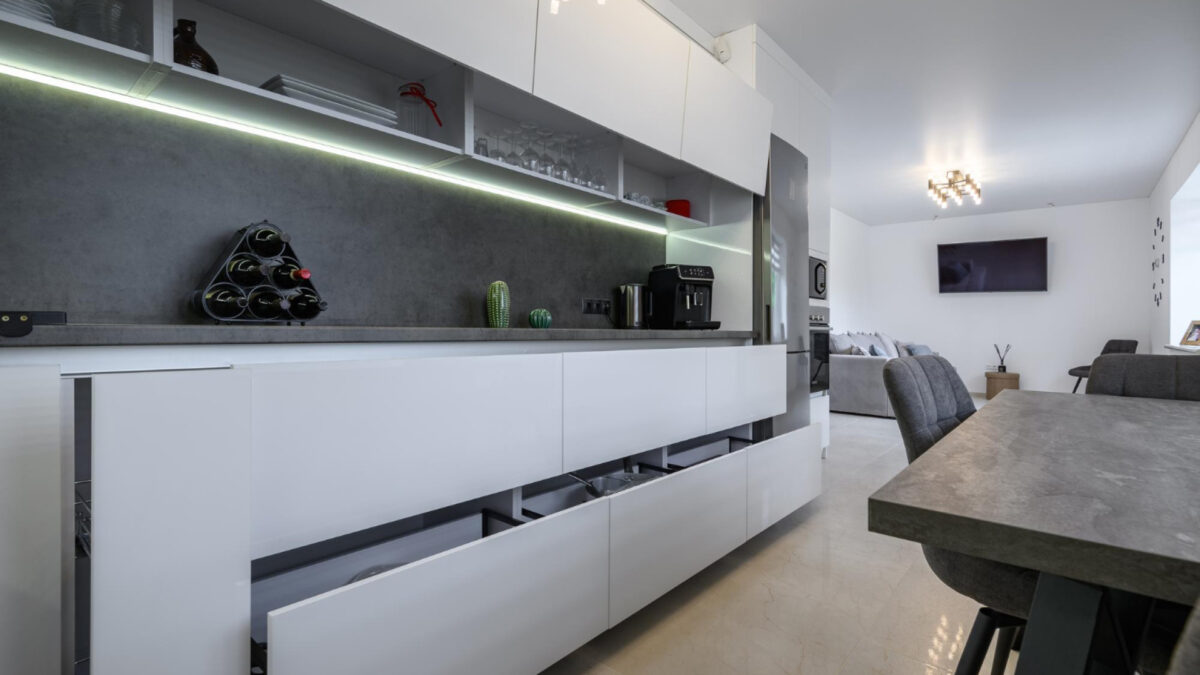 Cuisine équipée sur mesure : transformez votre espace avec un spécialiste
