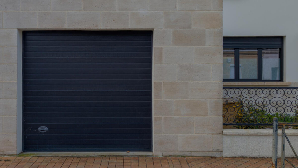 Faites le choix d'une porte de garage sur mesure pour une sécurité optimale !