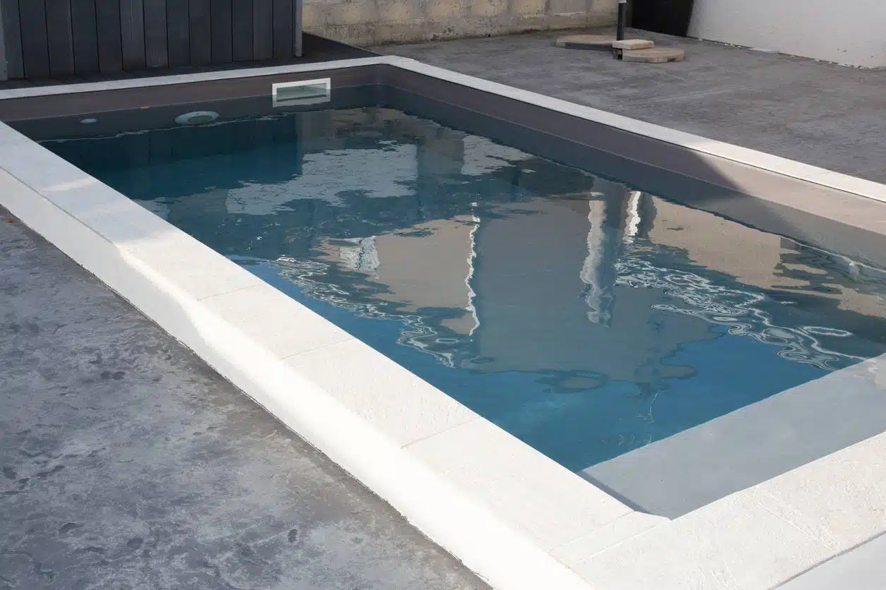 Piscine après hivernage