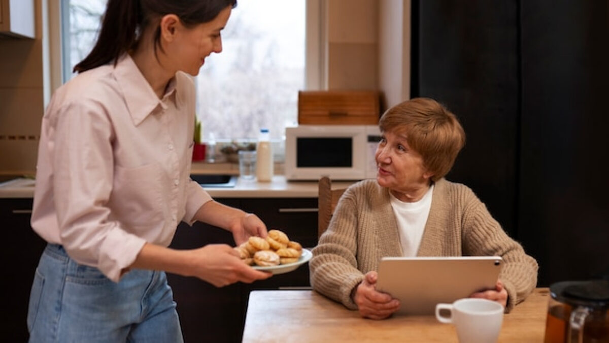 Pourquoi faire appel à un service à domicile ? Avantages et conseils
