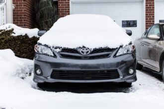 Conseils pour protéger votre voiture en hiver